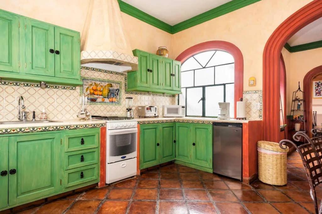 Great 2 Bedroom Apt @ The Middle Of Everything Сан Мигел де Аленде Екстериор снимка
